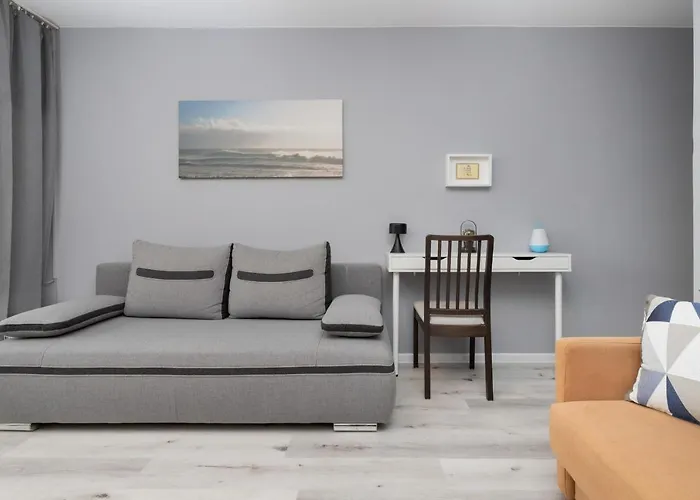 شقة Family With Balcony In By Renters غدينيا